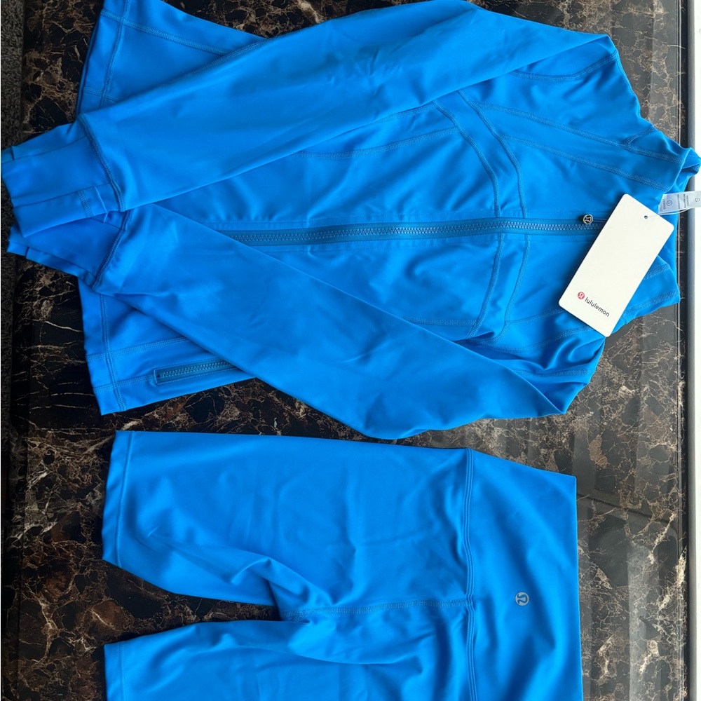 lululemon athletica Blue Blazer & Shorts Set
Sizes 2|4|6